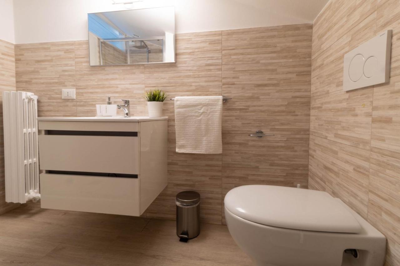 Lapiccolina Apartman Desenzano del Garda Kültér fotó